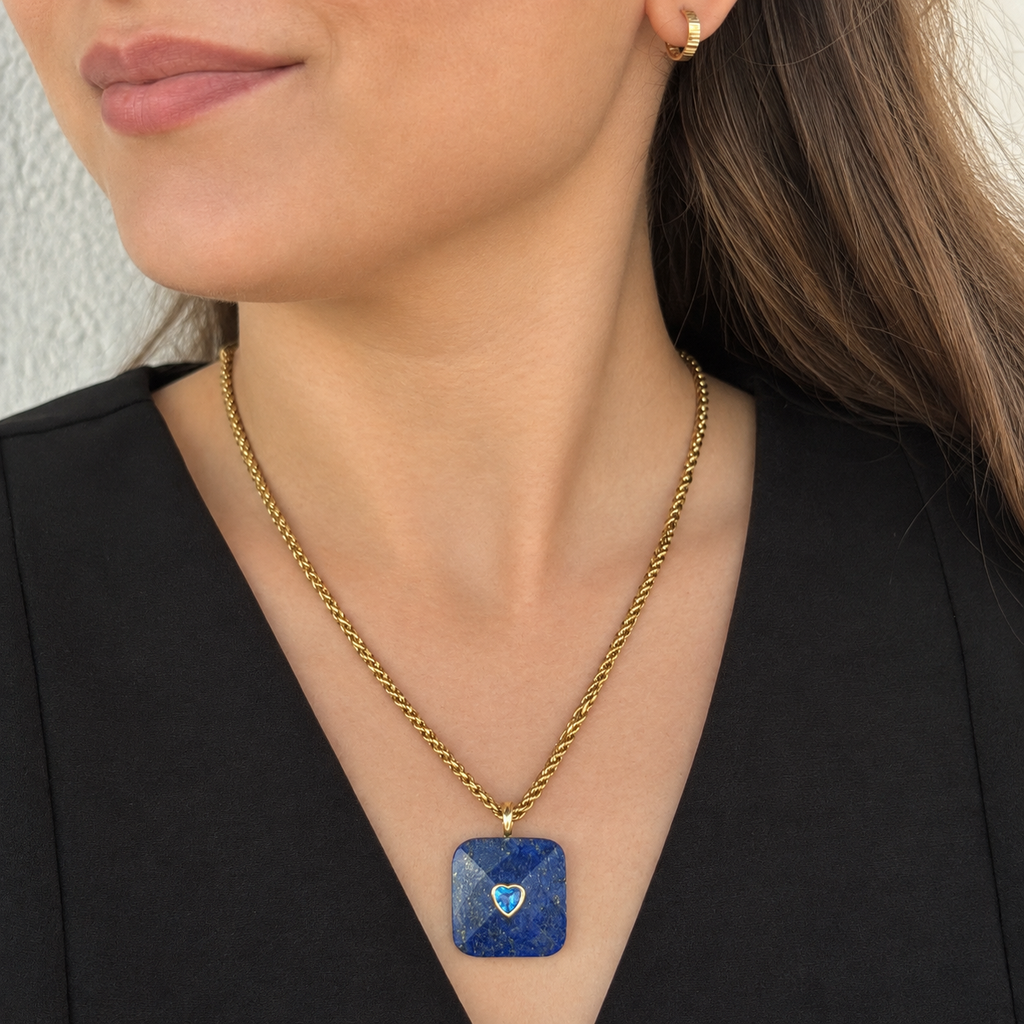 Vela Necklace