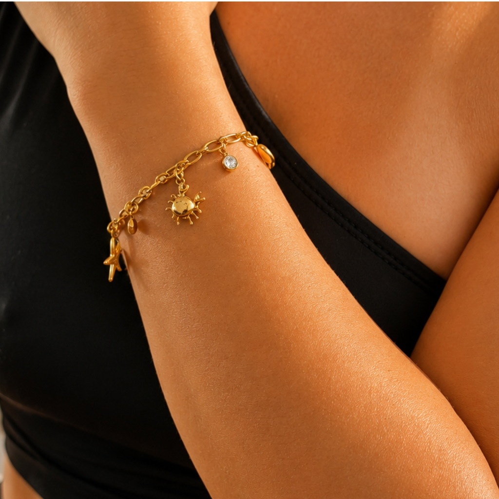 Treasures Bracelet - Gold