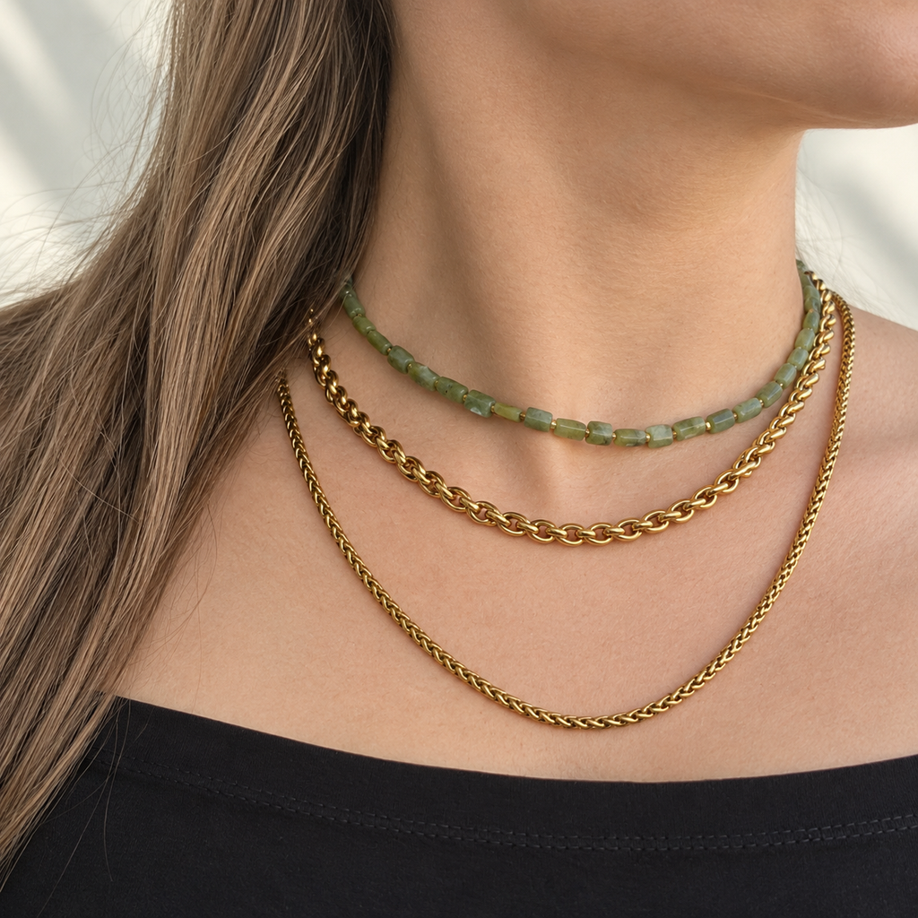Oliva Necklace